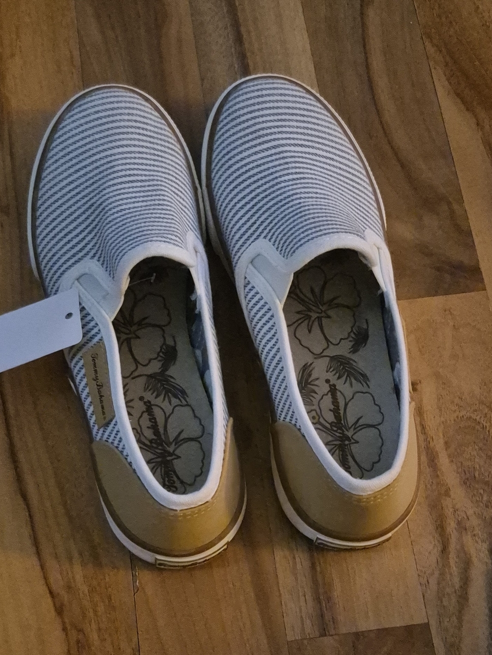 Tommy Bahama White Striped Slip-On Flats with Tan Heel